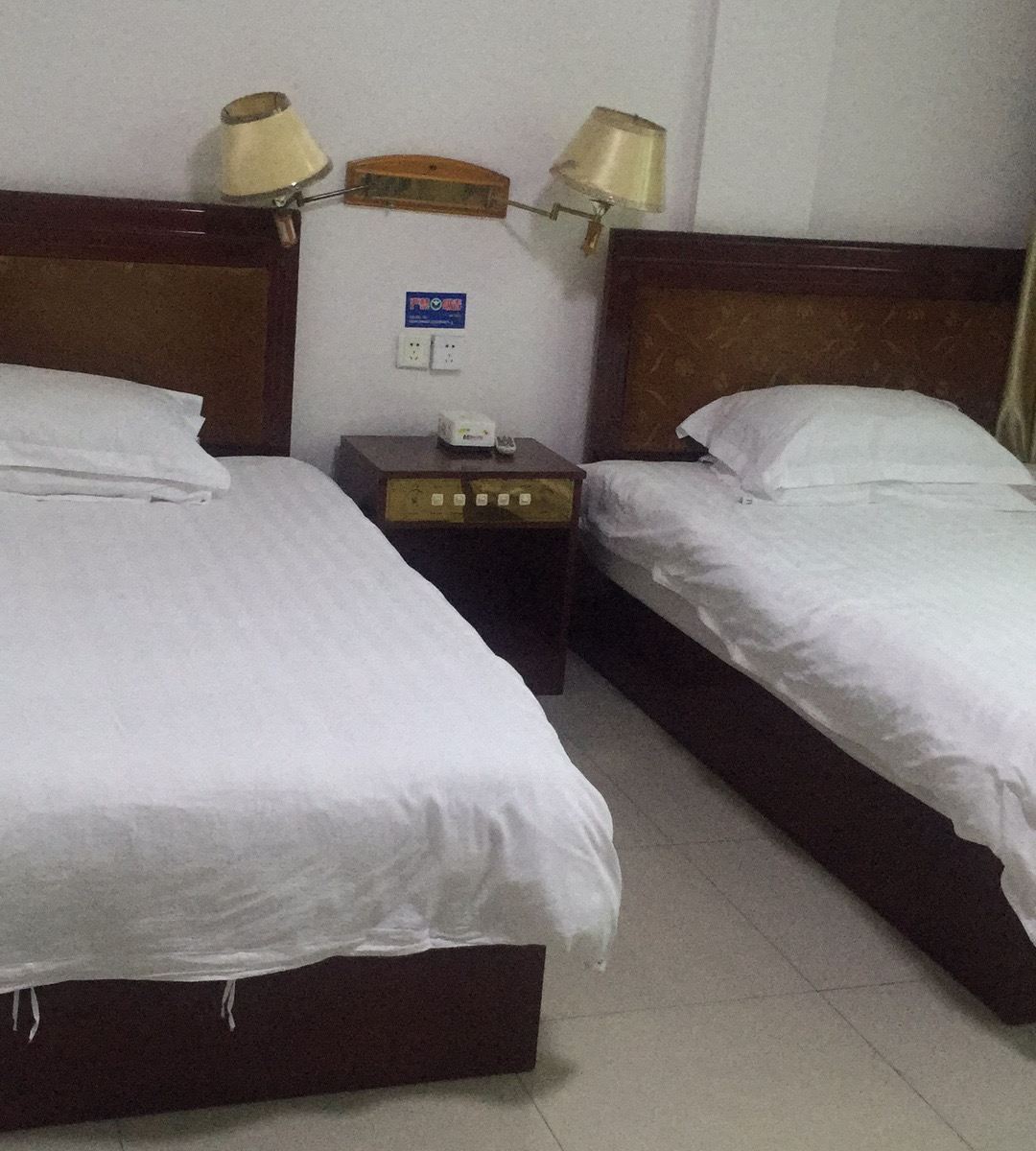 双人房