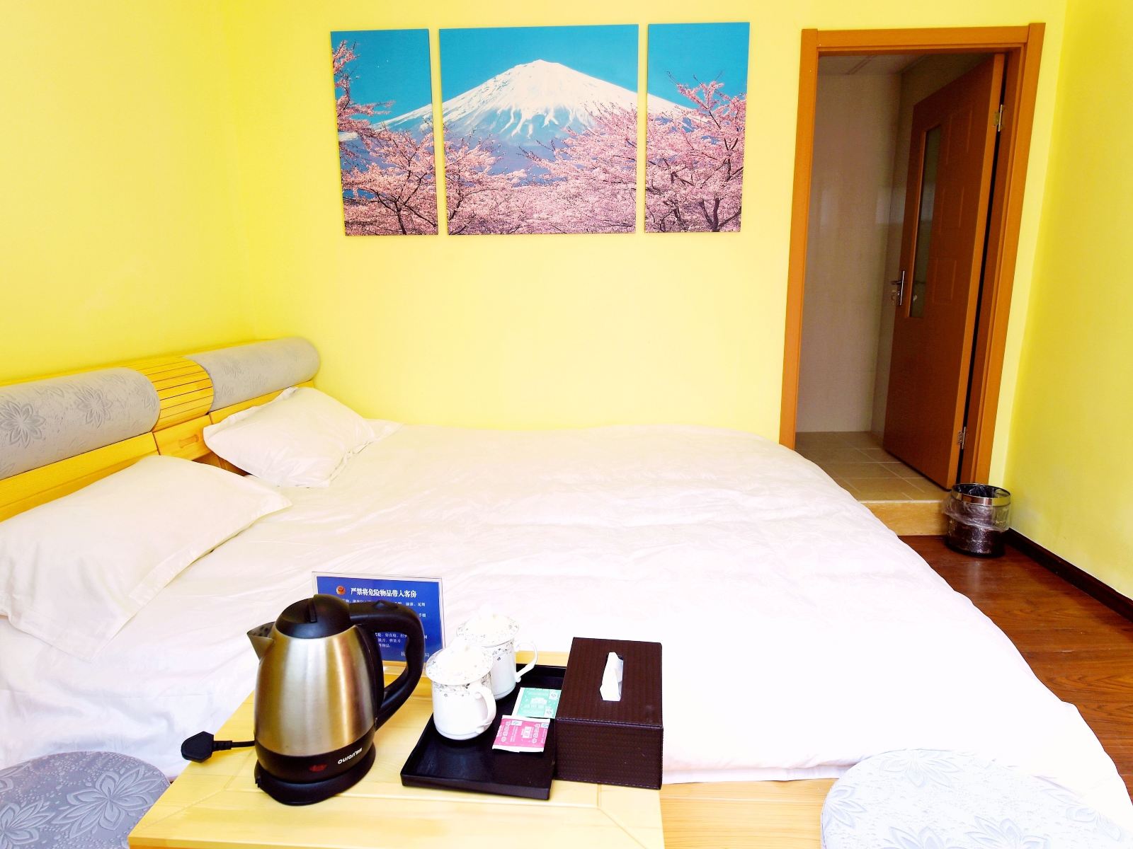 和屋日式大床房