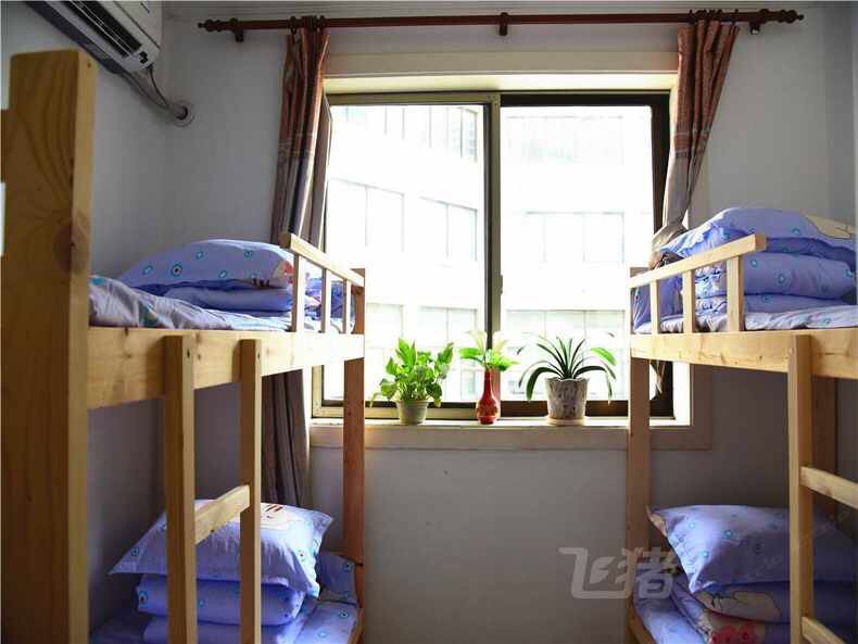 8人间(床位)(公共卫浴)
