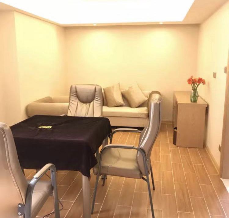高级棋牌大床房