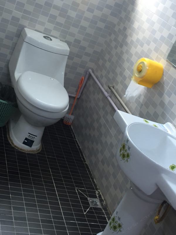 舒适大床房