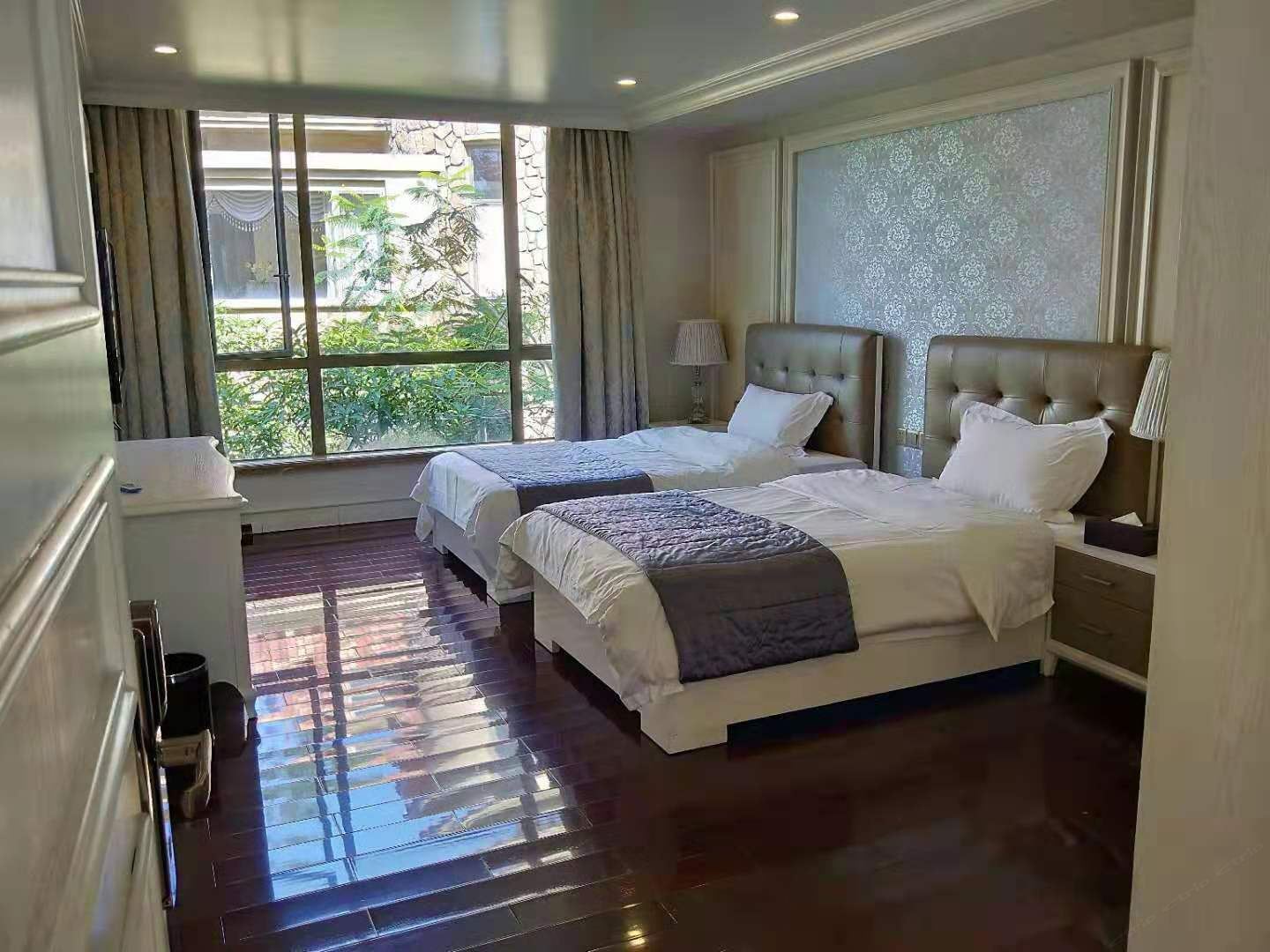 香江健康山谷一期S912养生六房别墅
