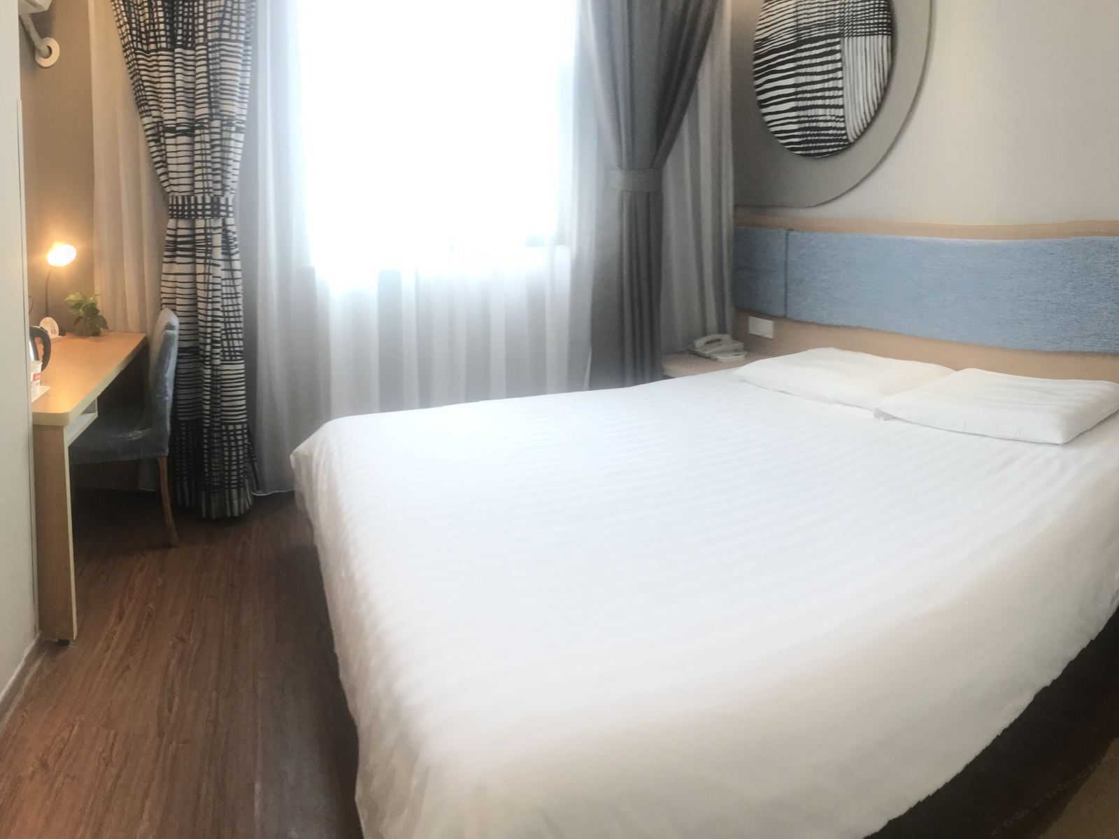 大床房