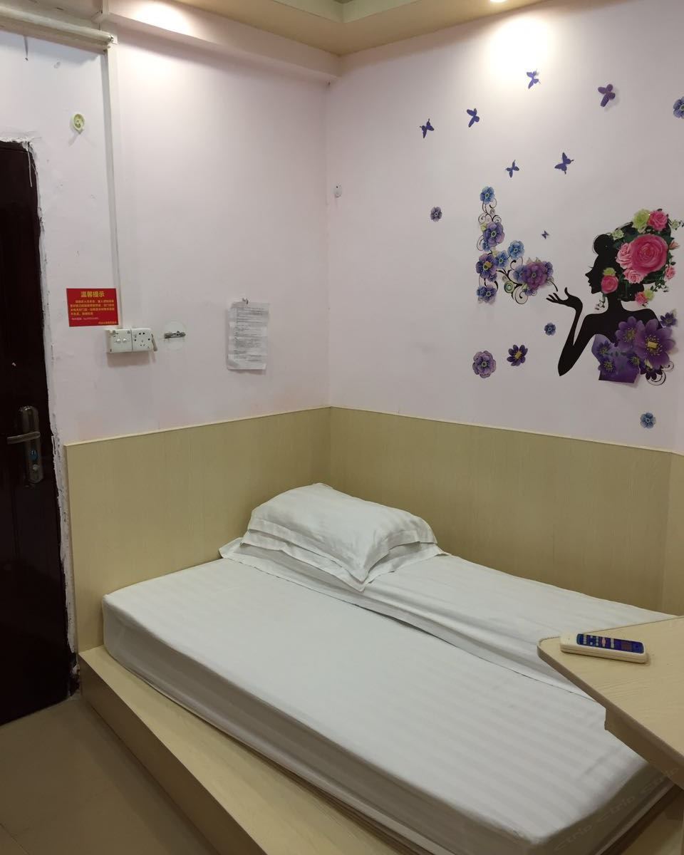 迷你榻榻米房