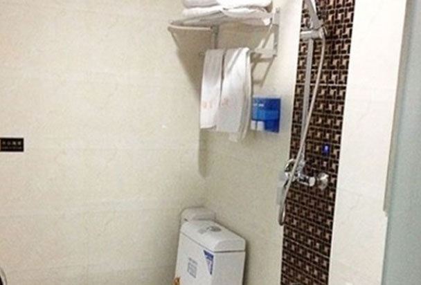 豪华双床房