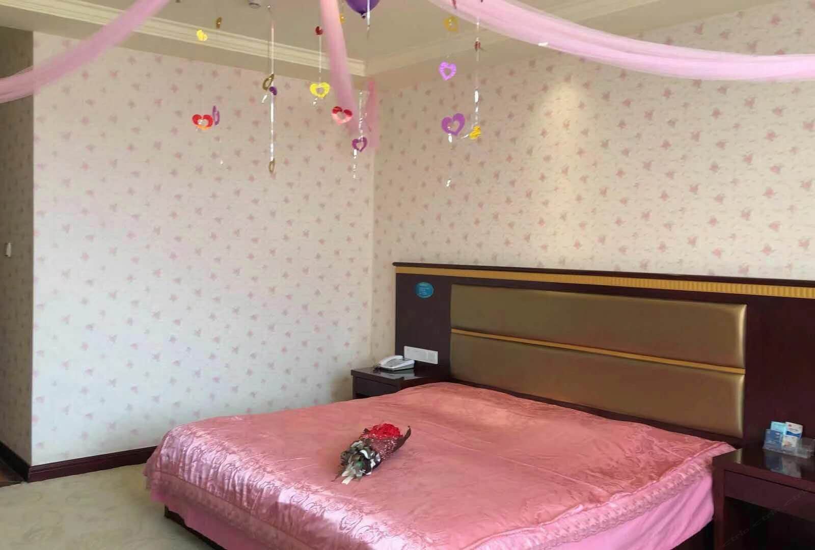 主题大床房