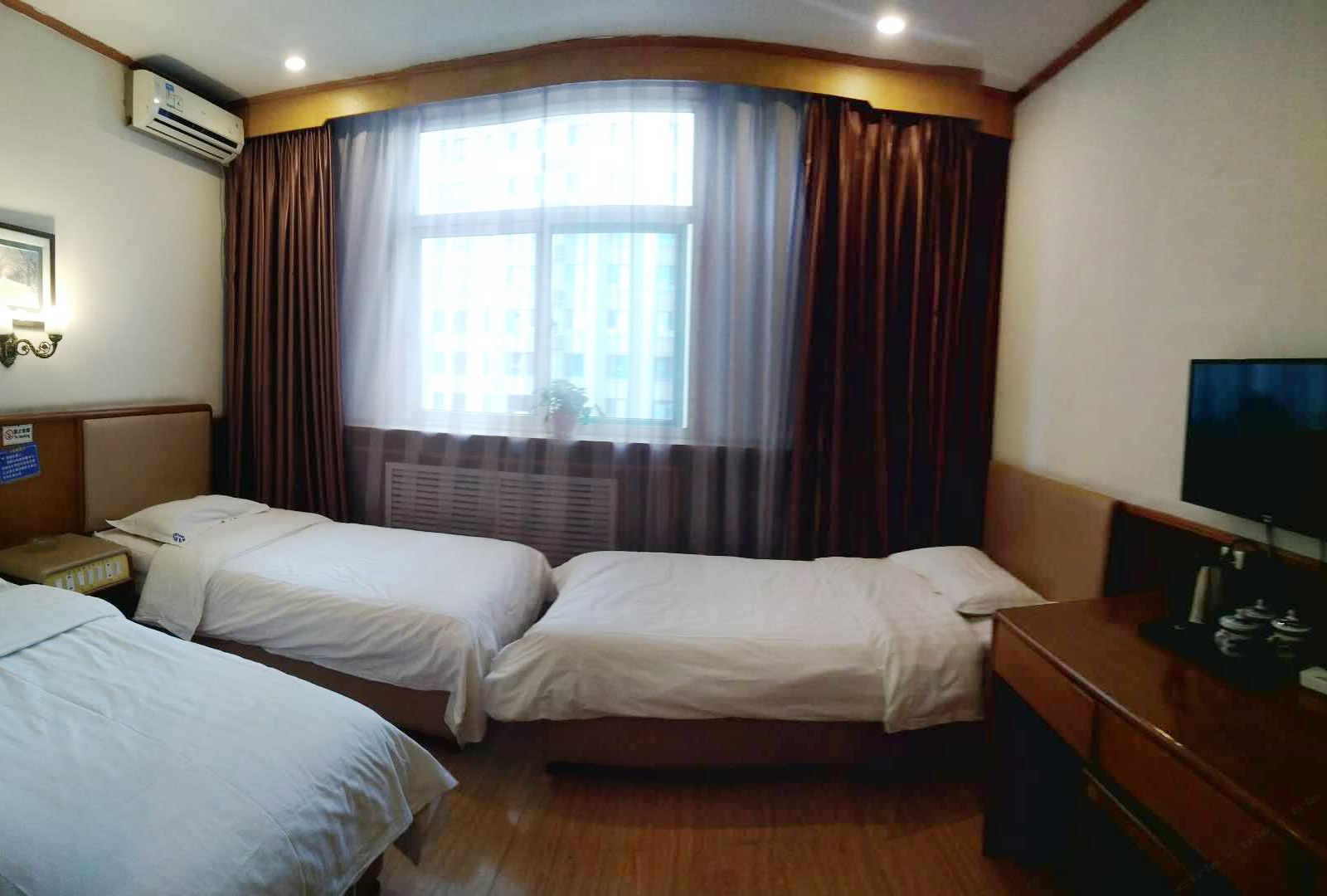 三人间