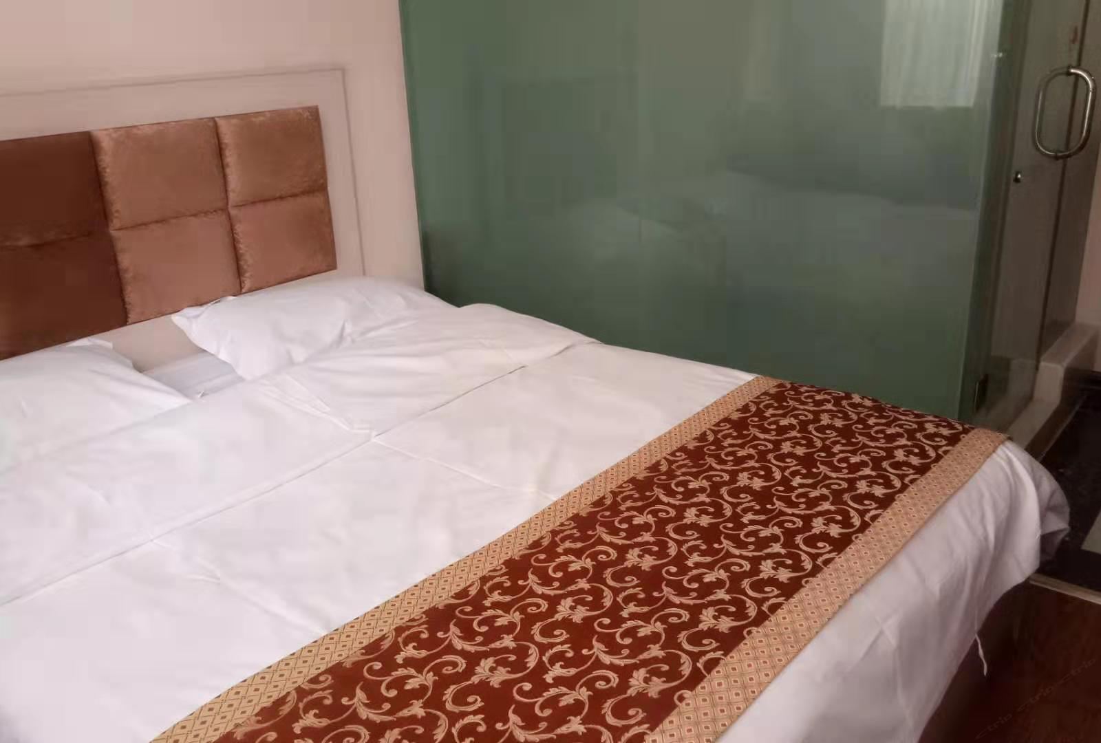 特惠大床房