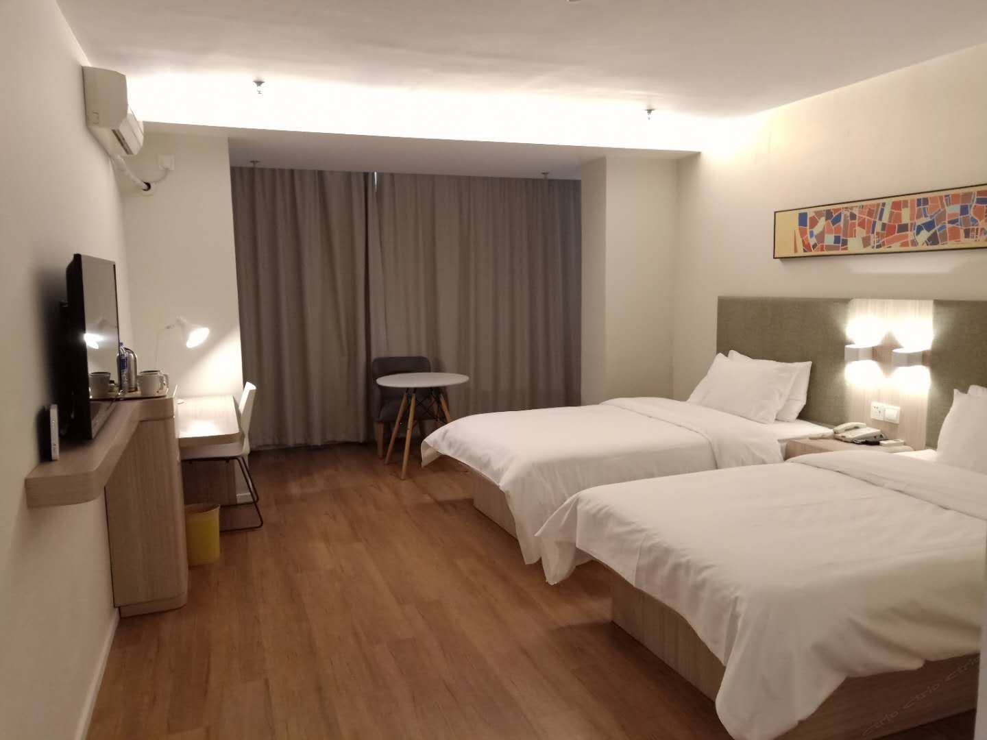 双床房
