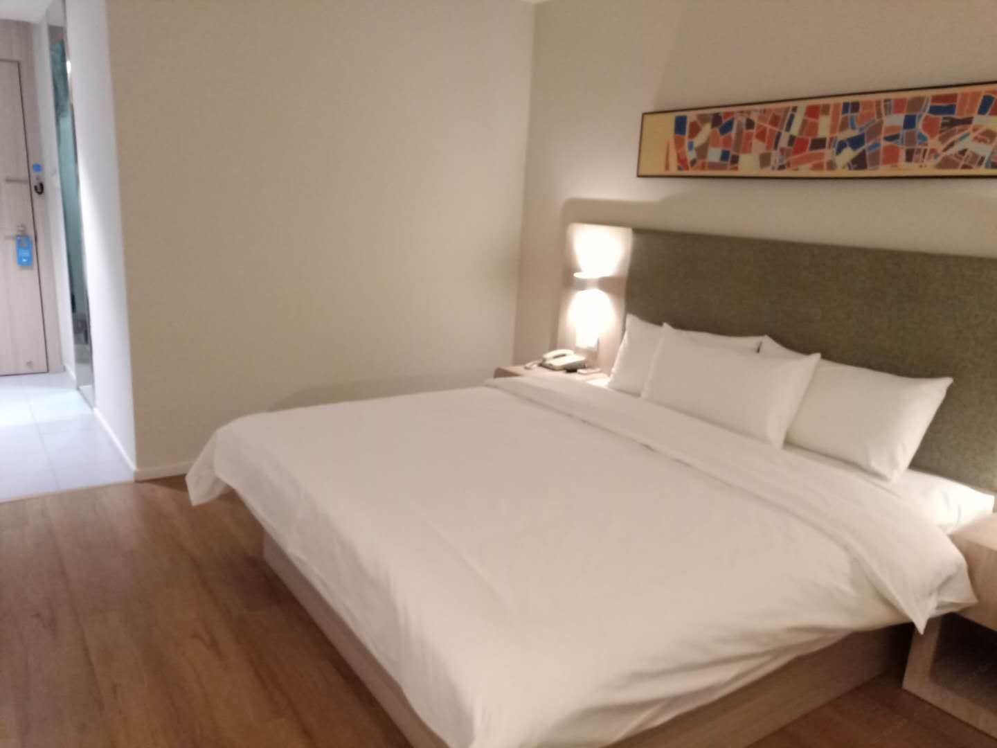 高级大床房A