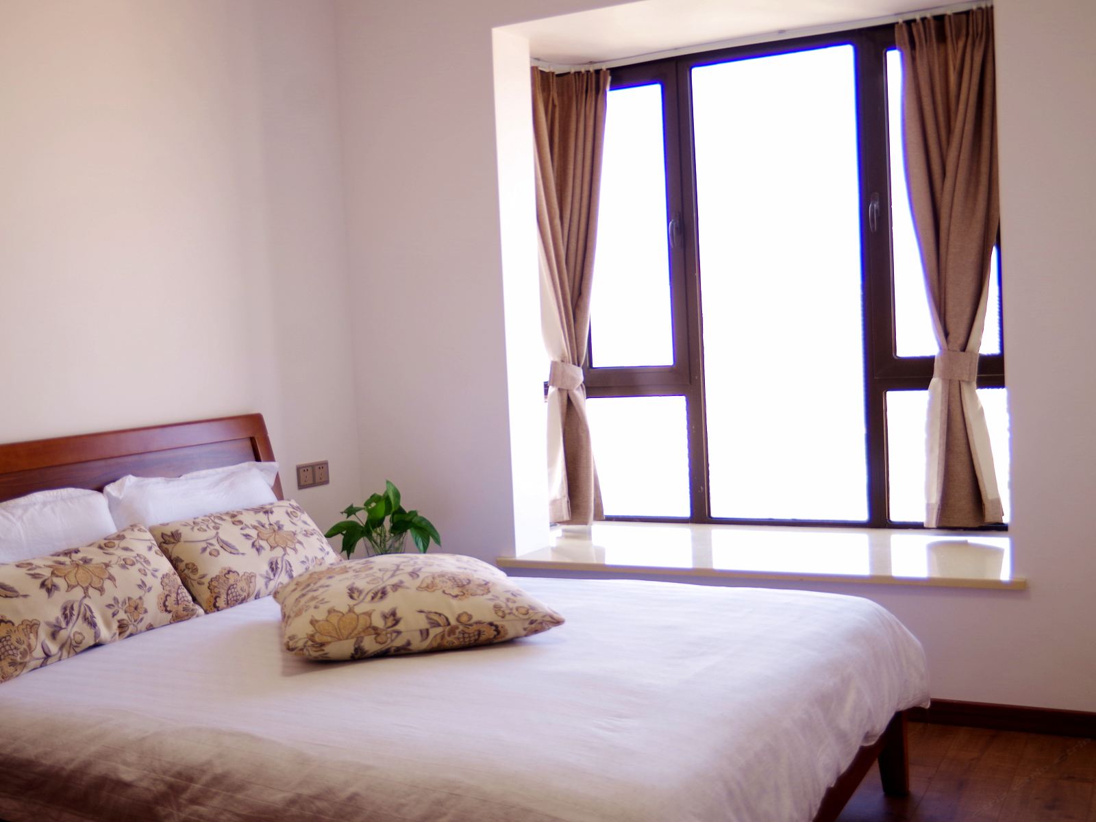 三房二厅家庭豪华大套房