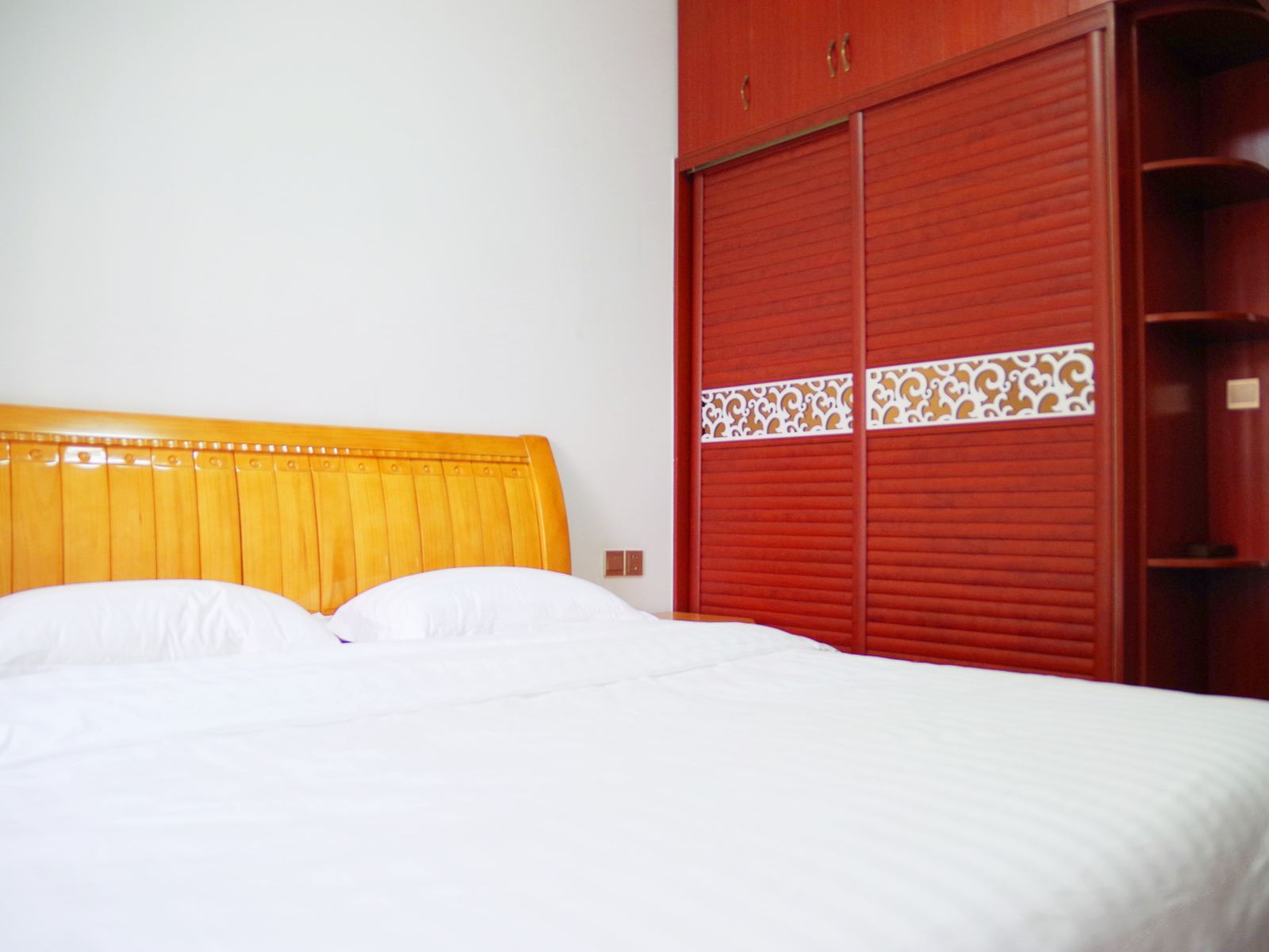 家庭豪华大三套房