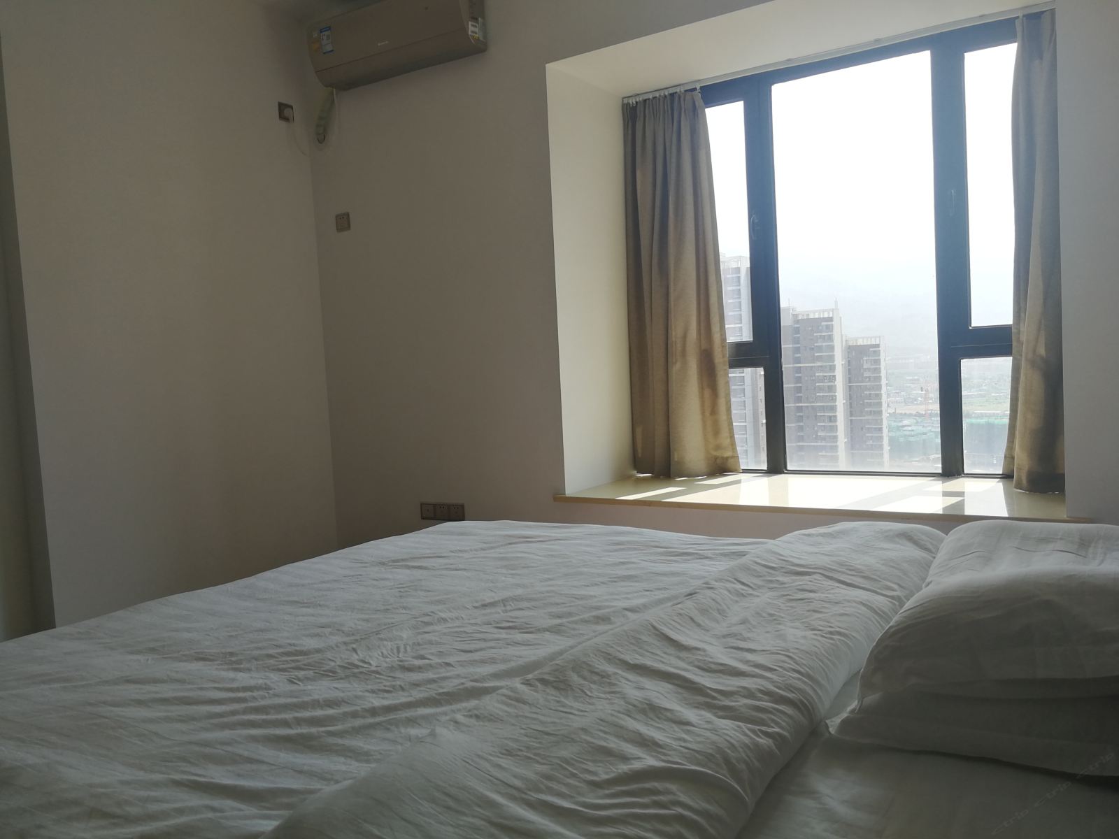 三房二厅家庭豪华大套房