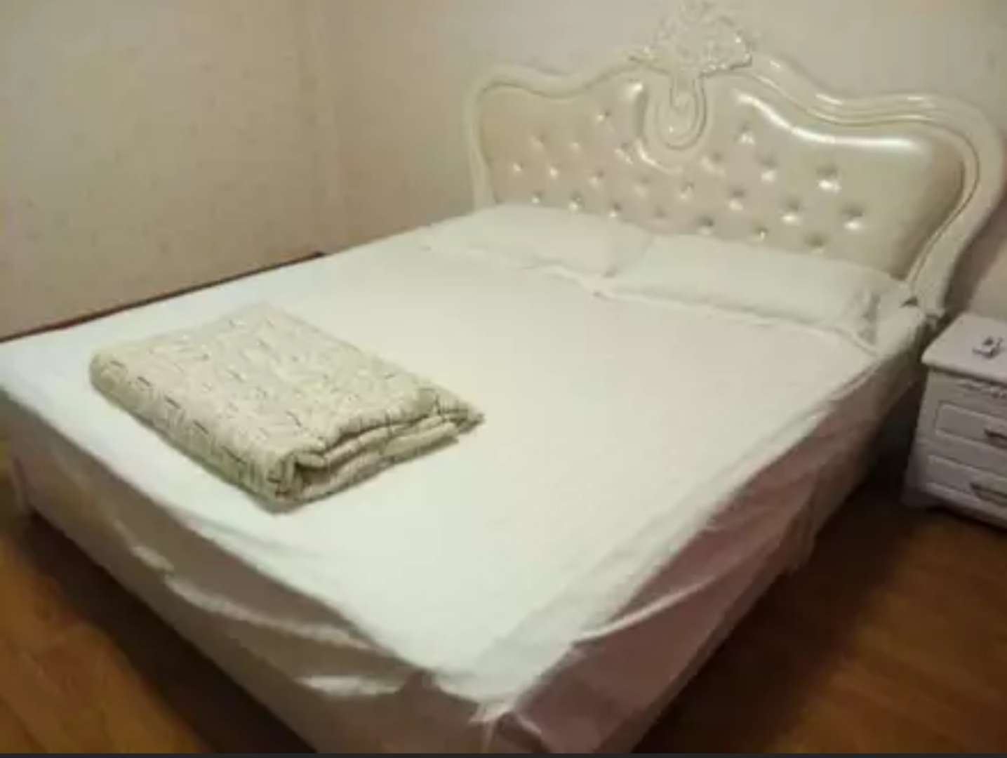 99风暴温馨大床房