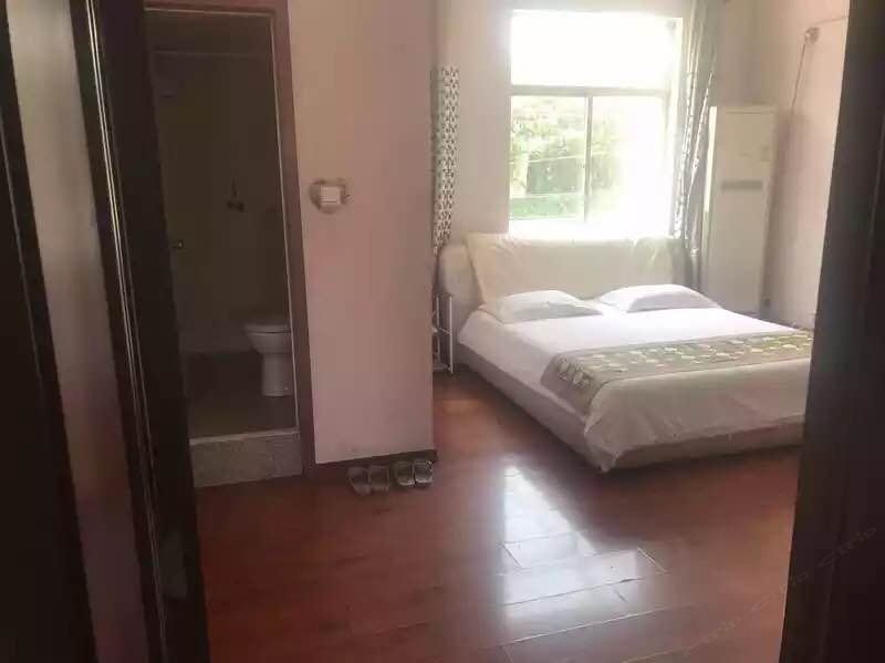 豪华大床房
