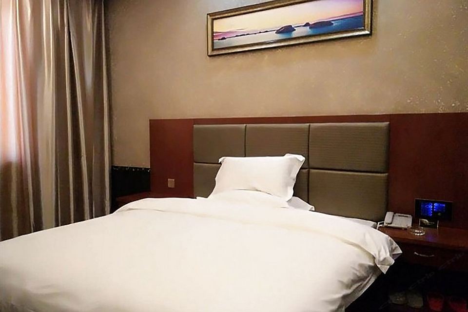 时尚大床房