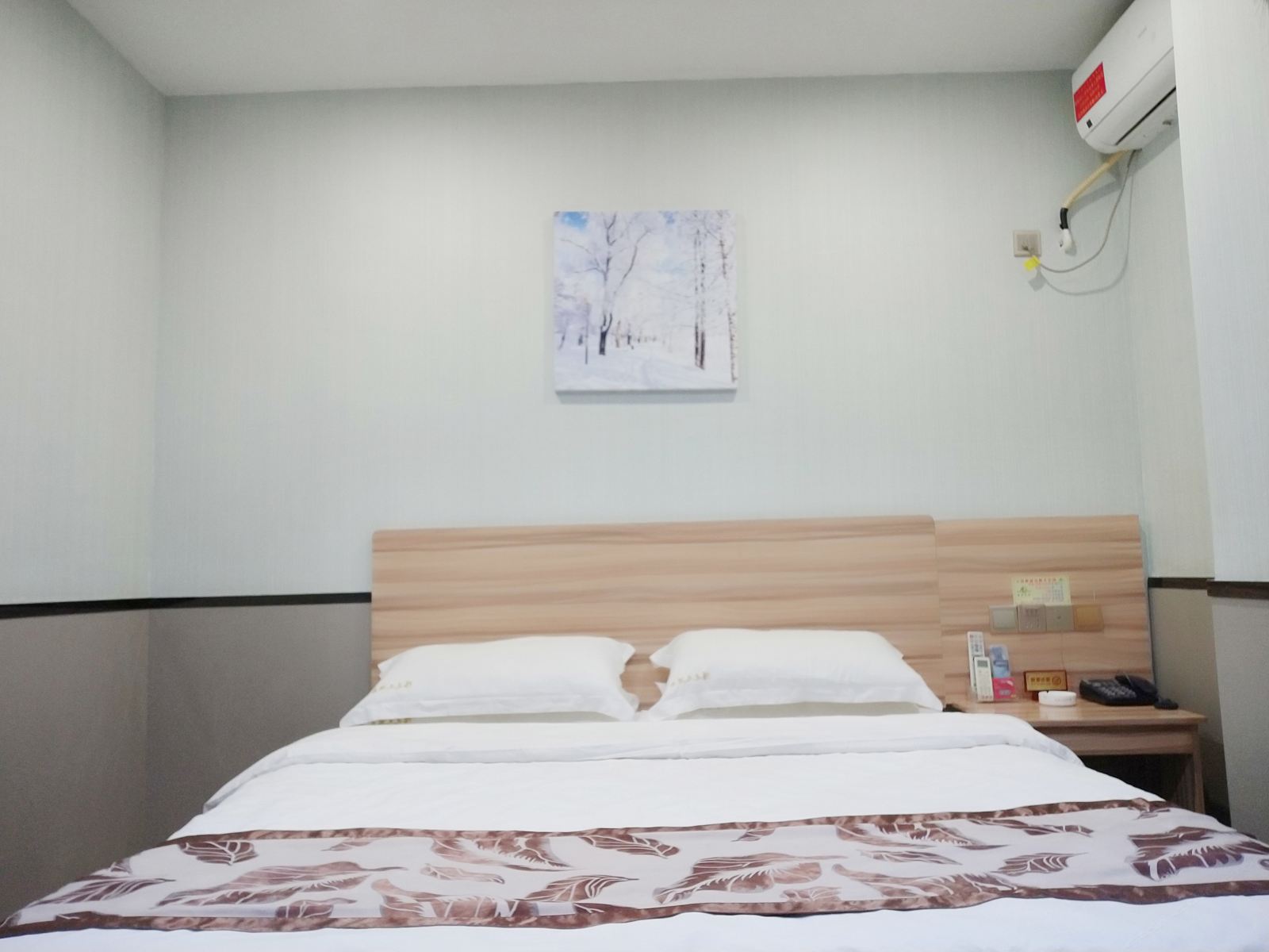 特惠大床房(无窗)