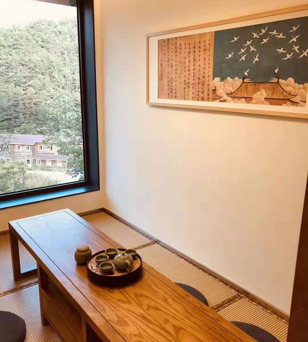 豪华山景房