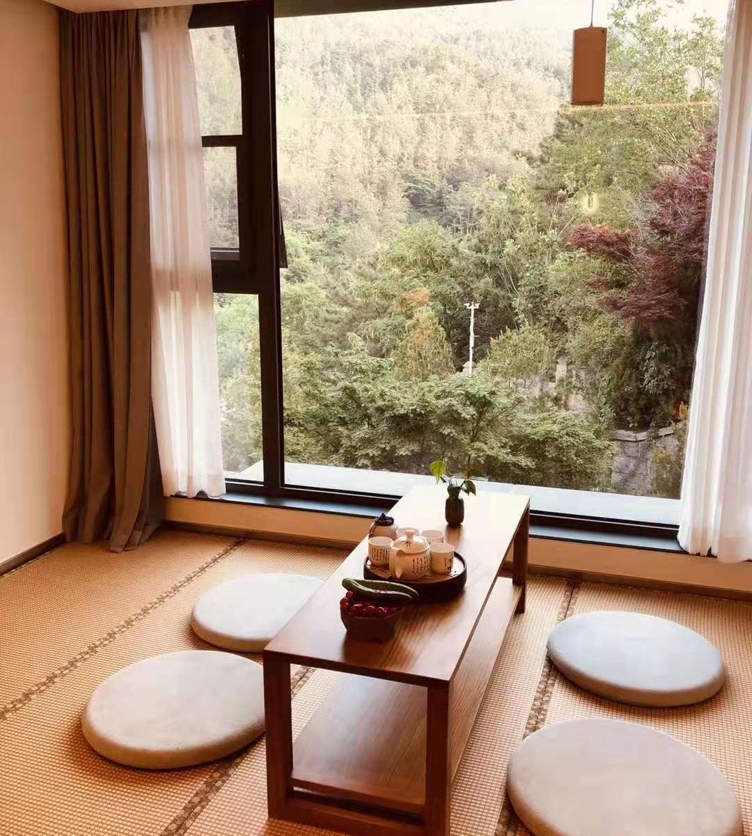 豪华山景房