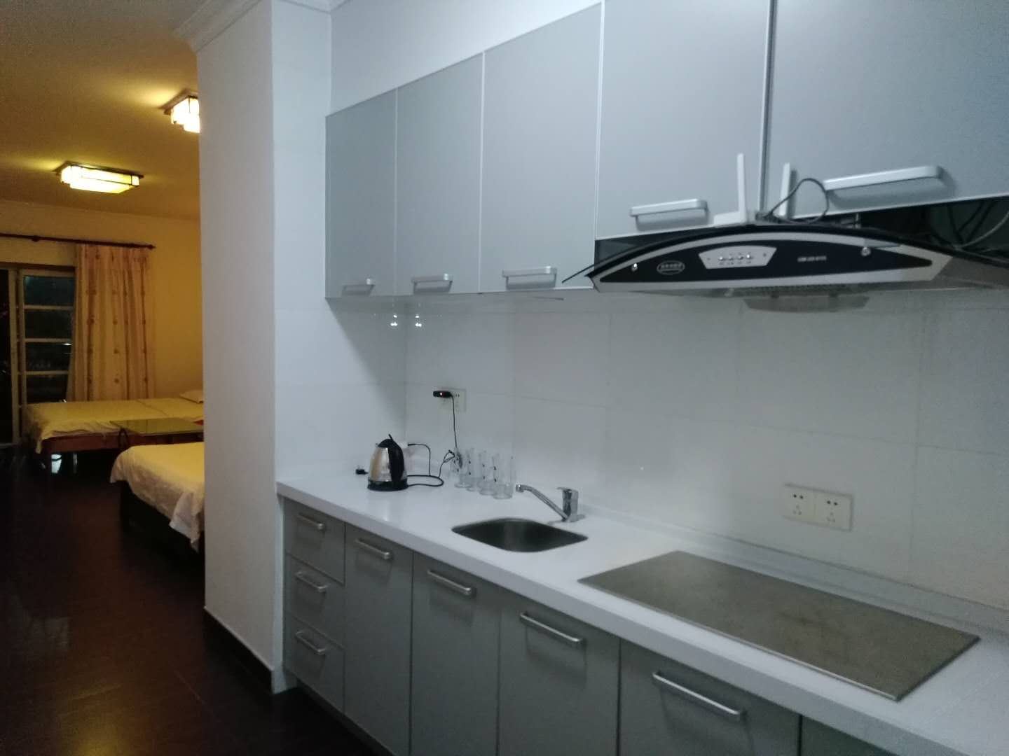 豪华湖景双床房