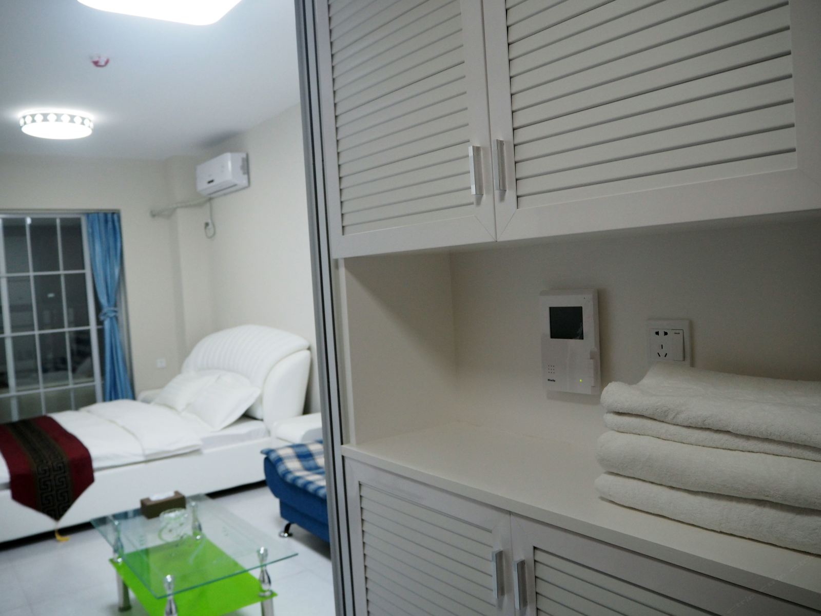 豪华大床房