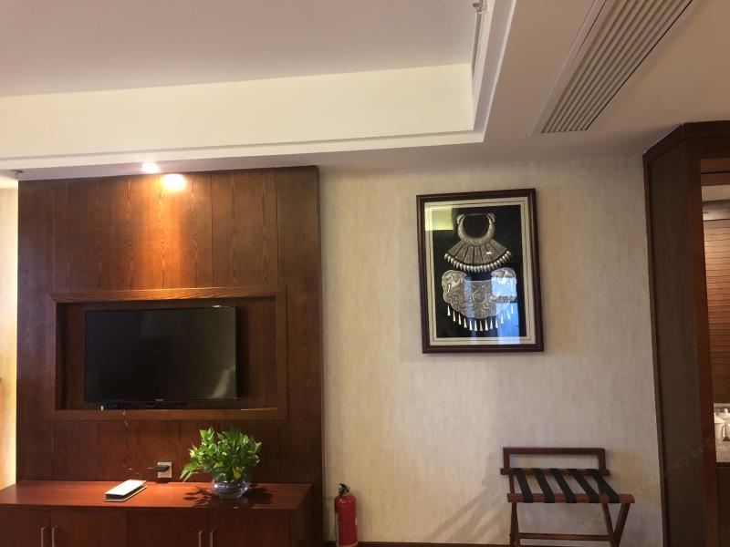 豪华双床间