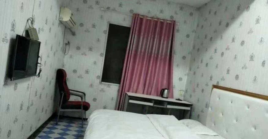 豪华大床房