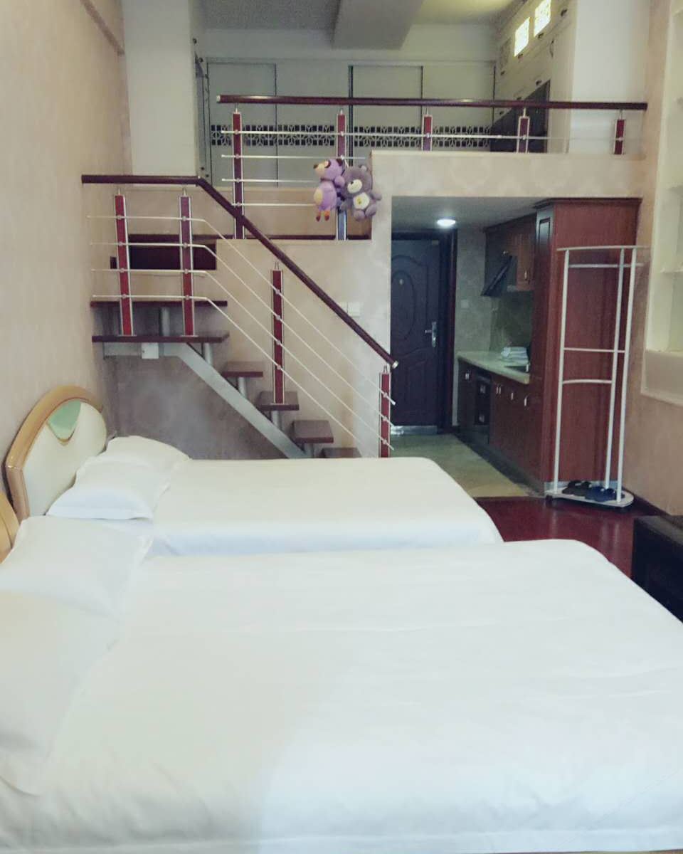 豪华复式三床房