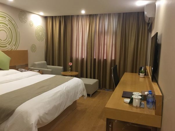 大床房
