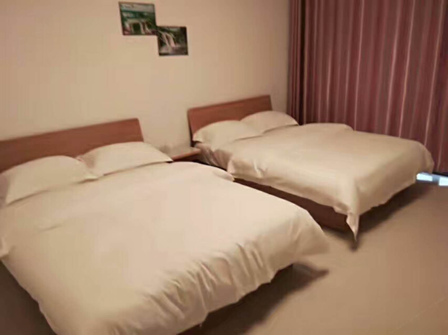 双人双床