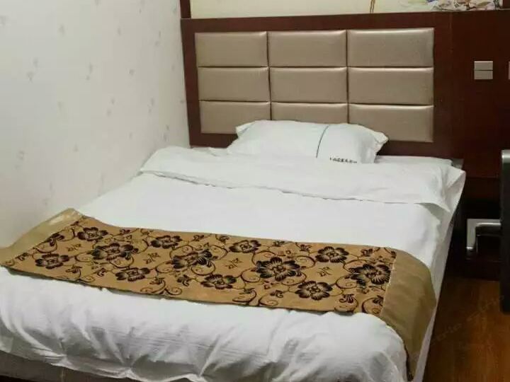 经济单间(无窗)