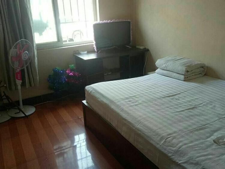 温馨大床房
