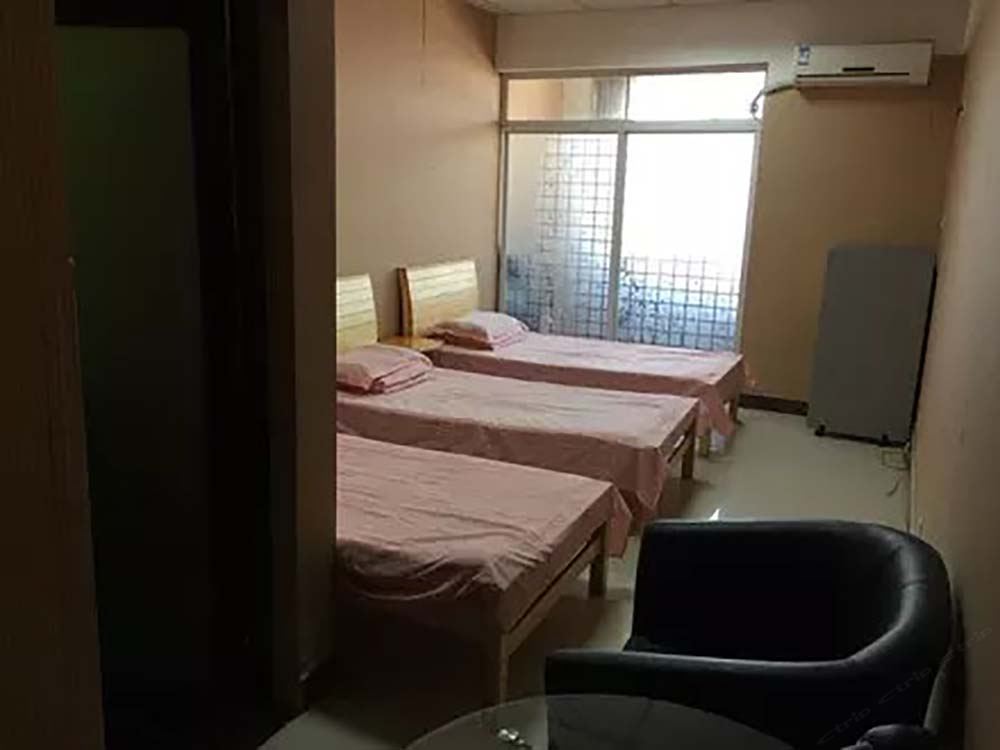 三人间