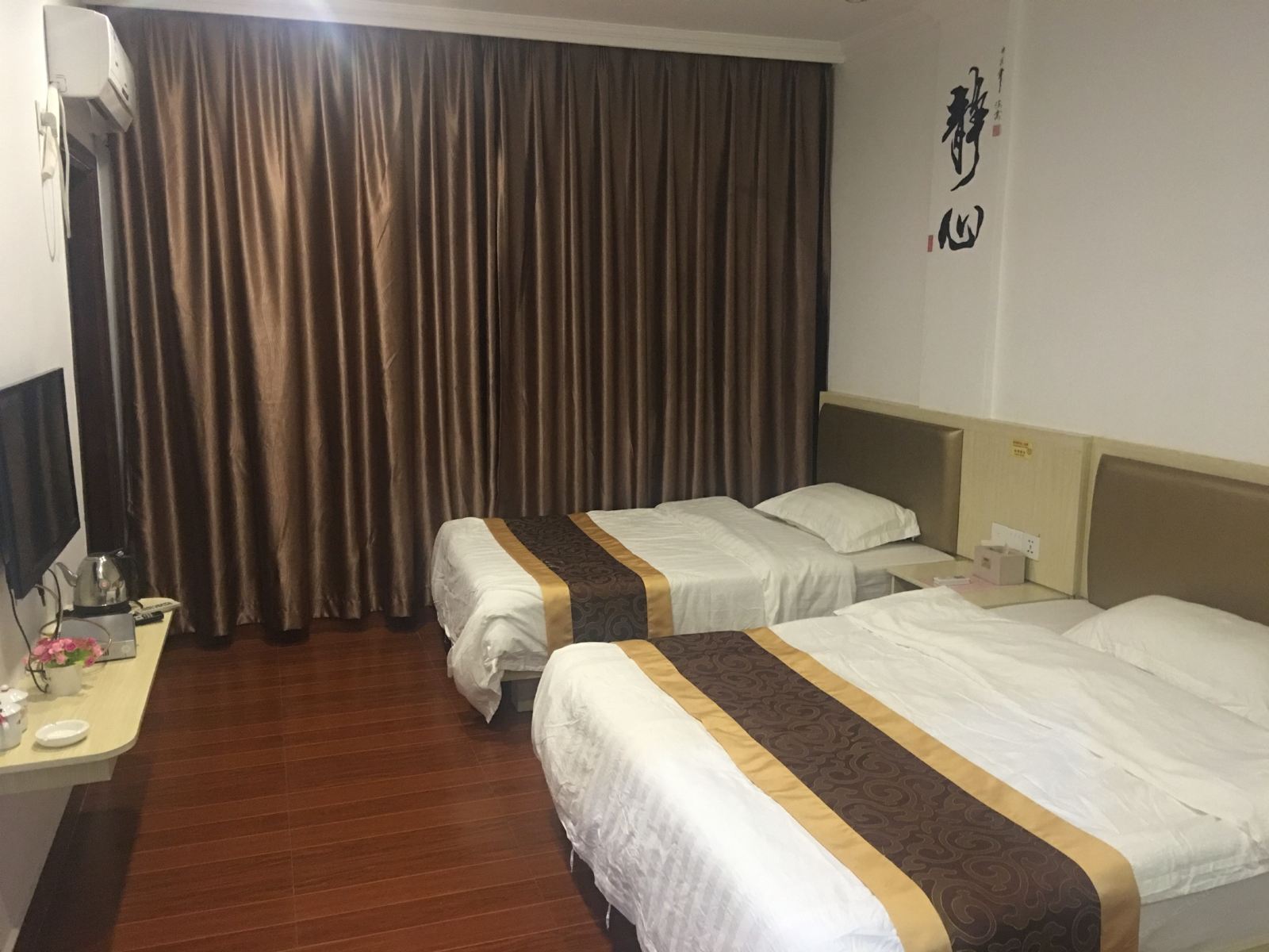 豪华双床房