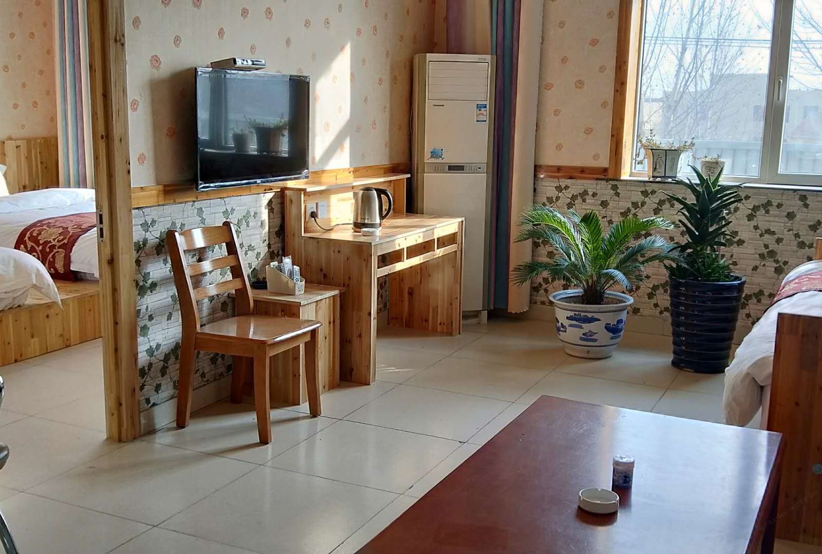 榻榻米大床房