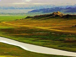 2021年新疆旅游團(tuán)報(bào)價(jià)_新疆游 旅行團(tuán)_新疆旅游多少錢