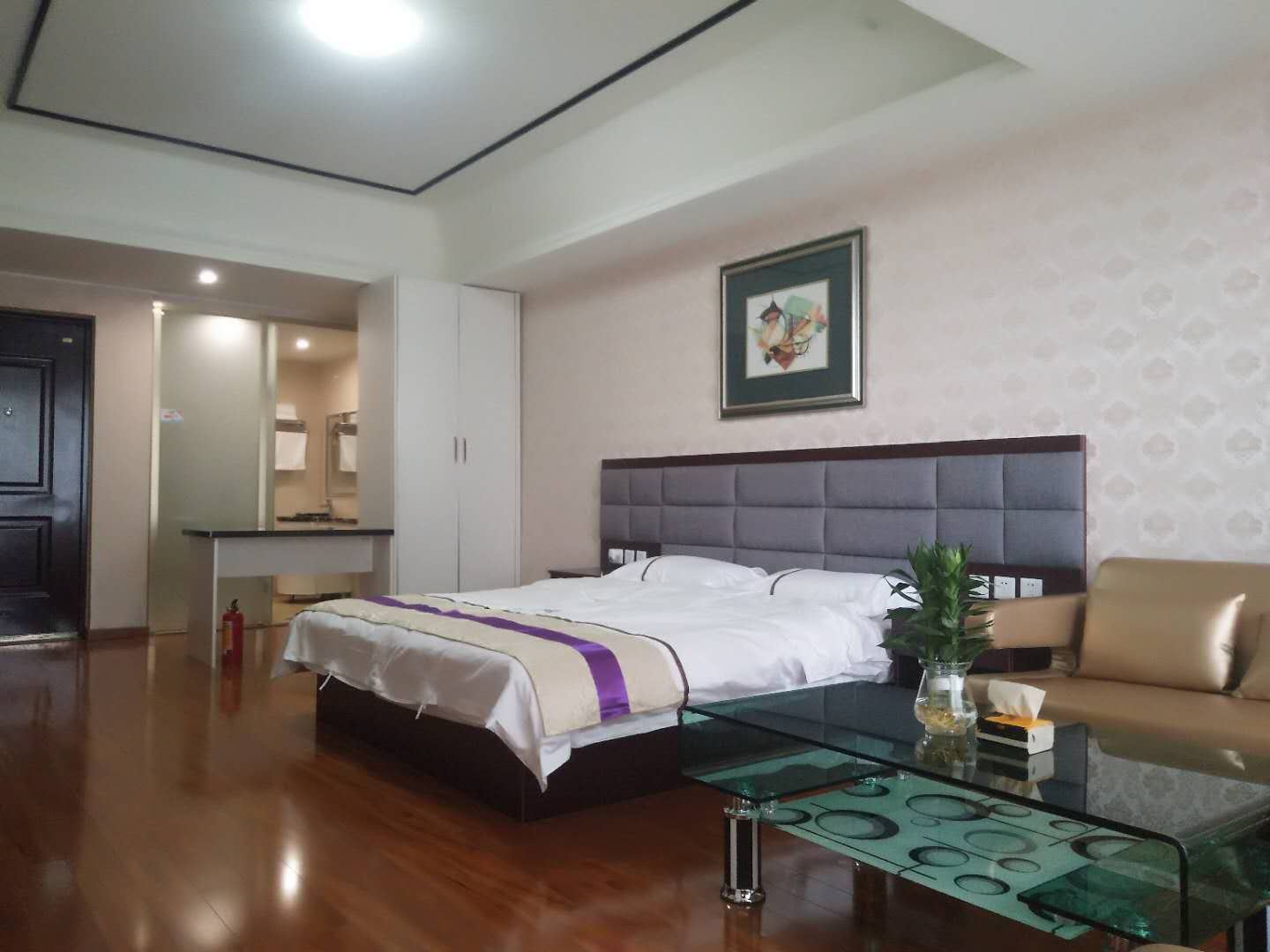 行政大床房