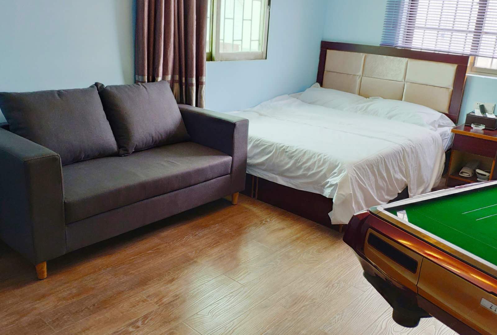 棋牌房
