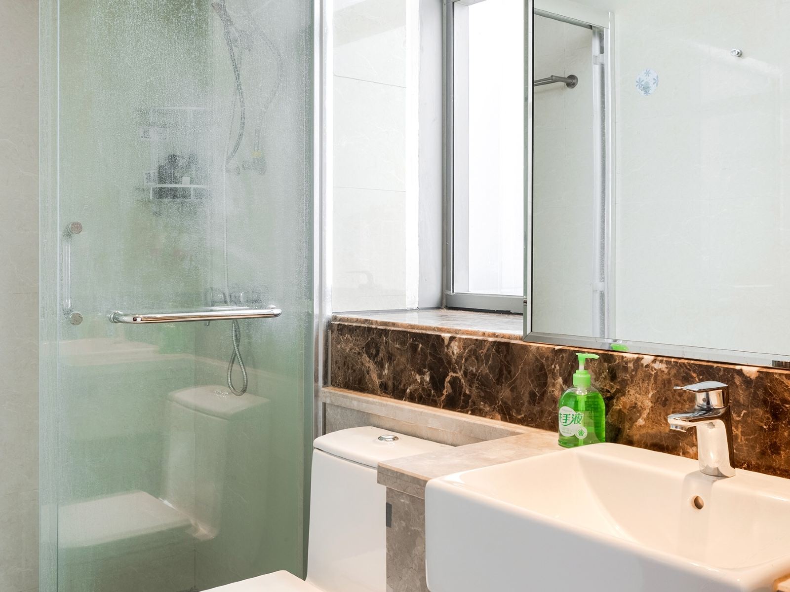 清新投影一居室