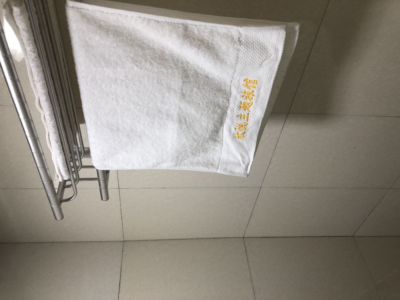 豪华大床间
