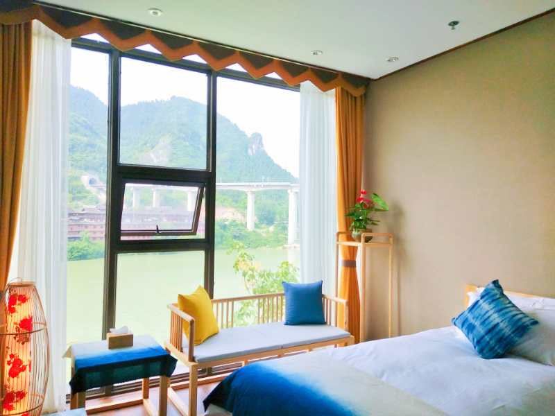 江景标间