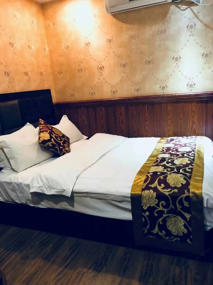 特惠大床房