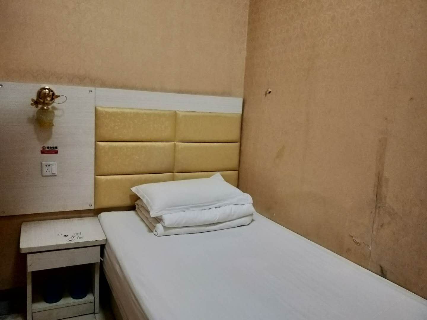 电脑单人间