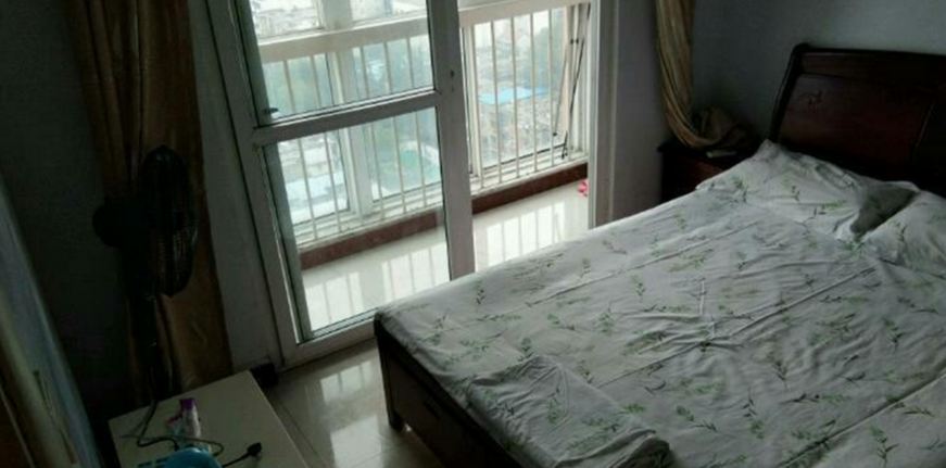 精美大床房(公共卫浴)