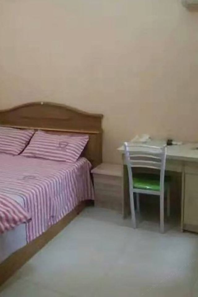 舒适大床房(公卫)