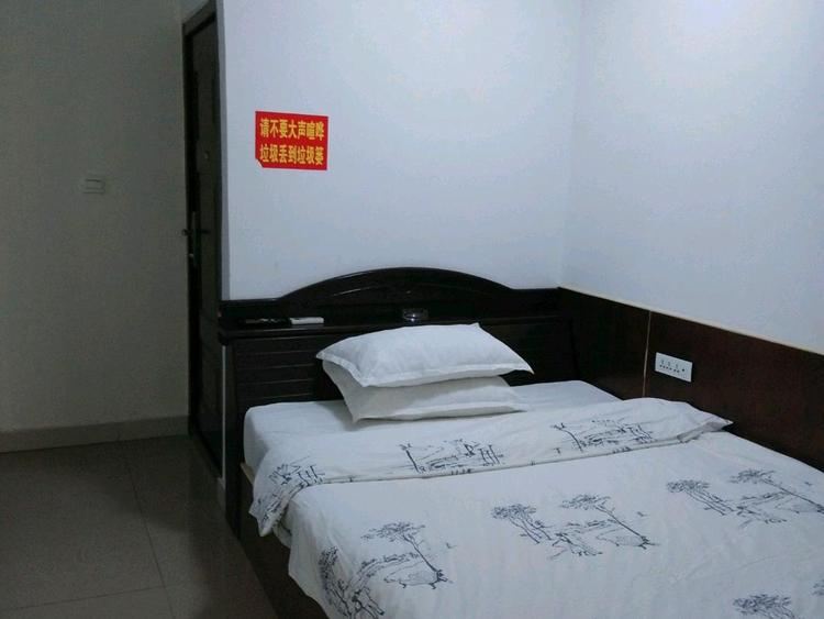 温馨大床房