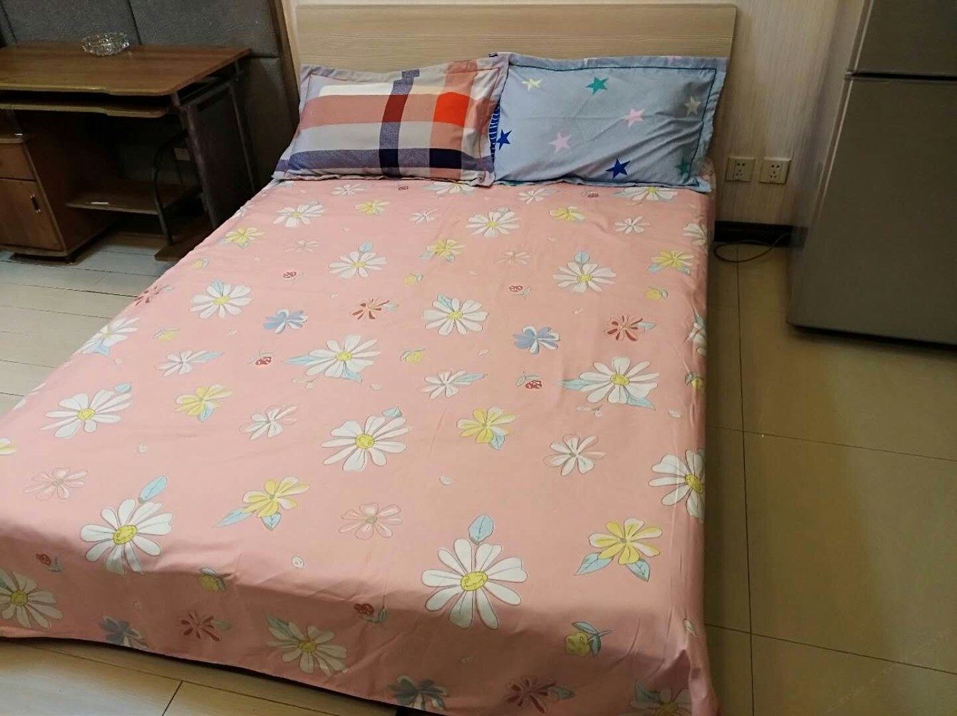 一室大床房
