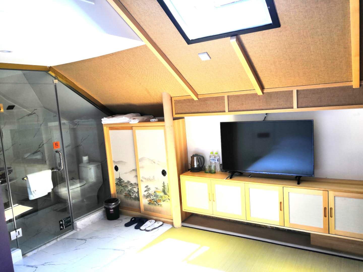 日式大床房
