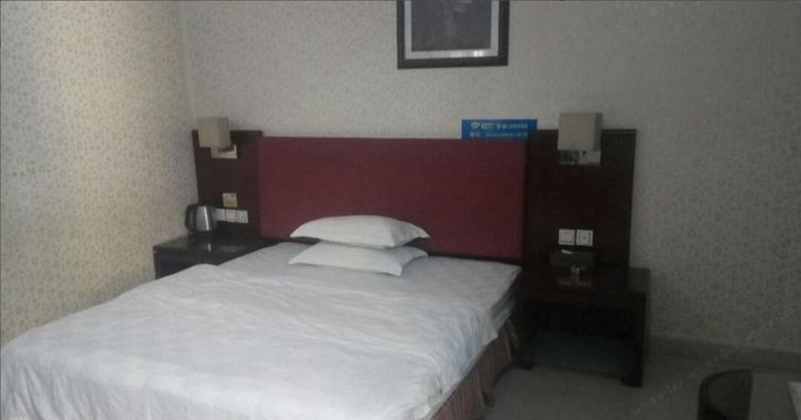 标准大床房
