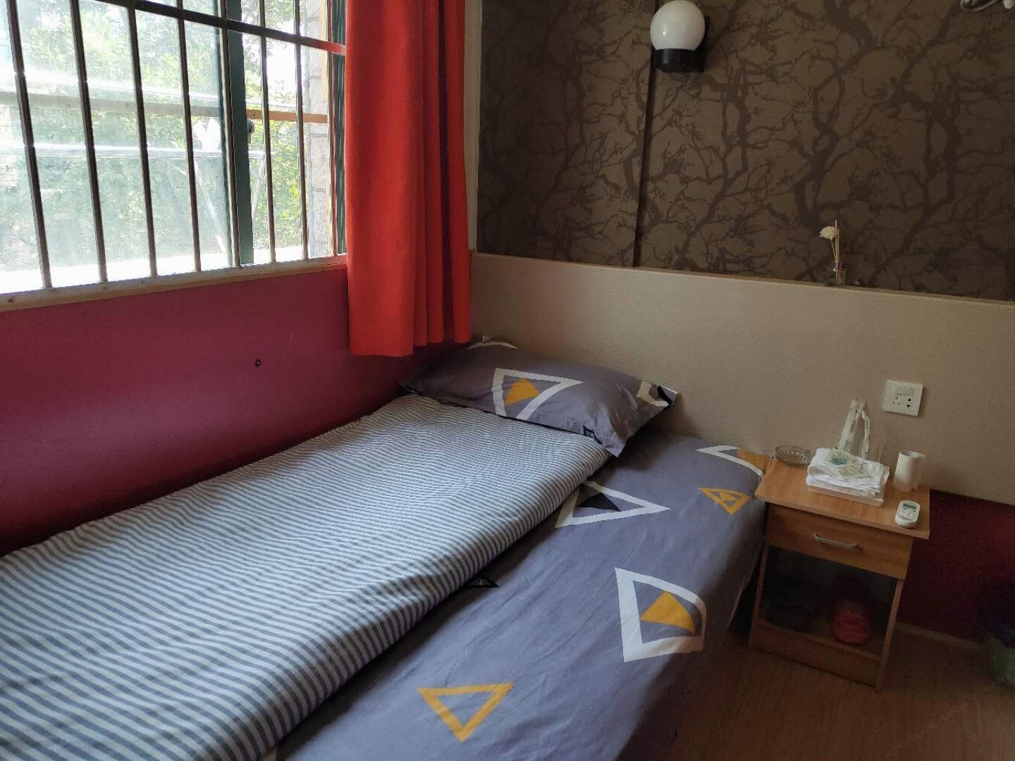 普通单人间